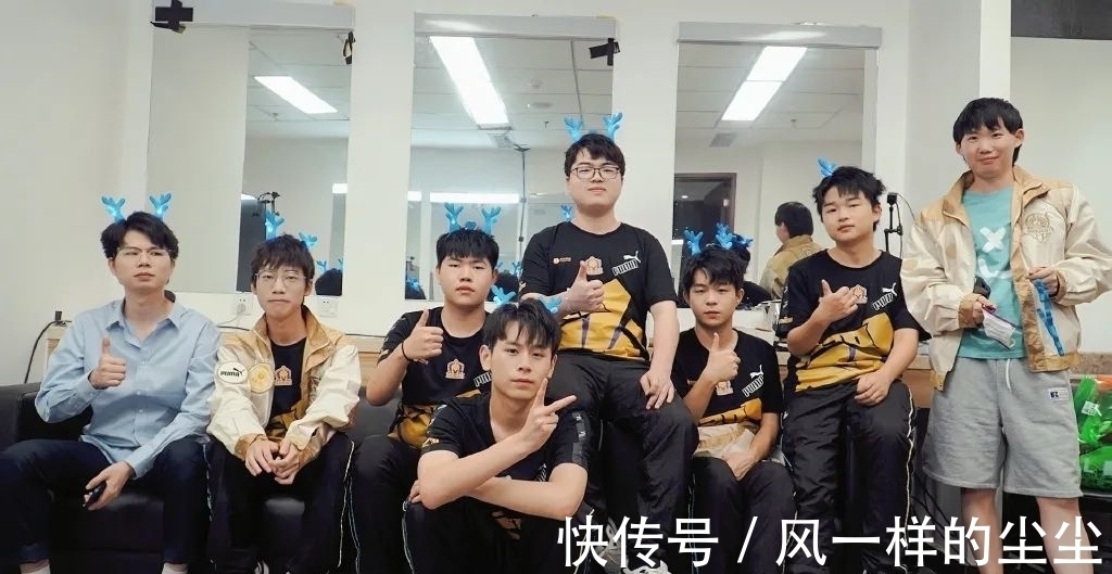 防守反击速 防守反击速