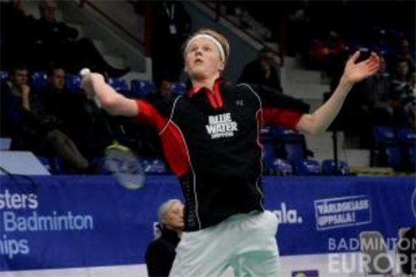 受超出年龄 受超出年龄