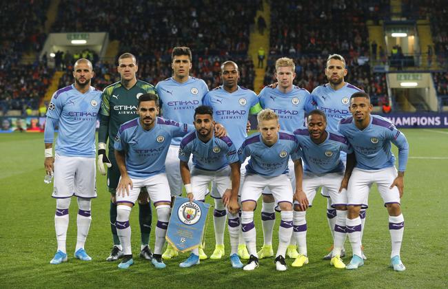 骑士豪掷149亿美元奢侈税，却为何陷入困境？